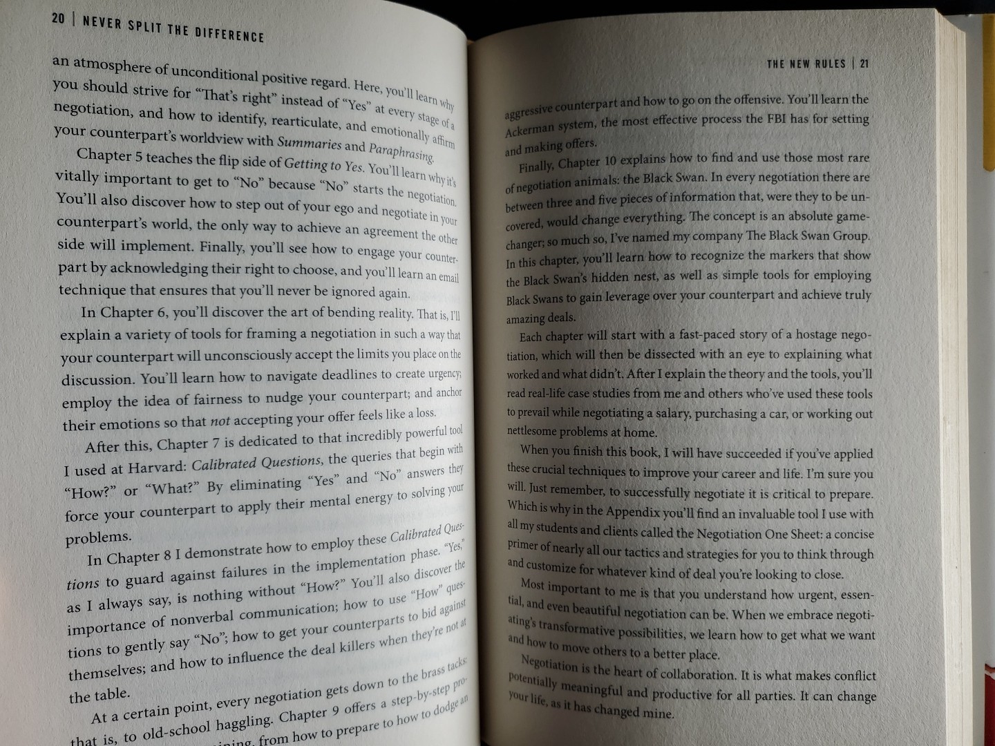 Never Split The Difference Chris Voss First Edition HC Negotiation Book