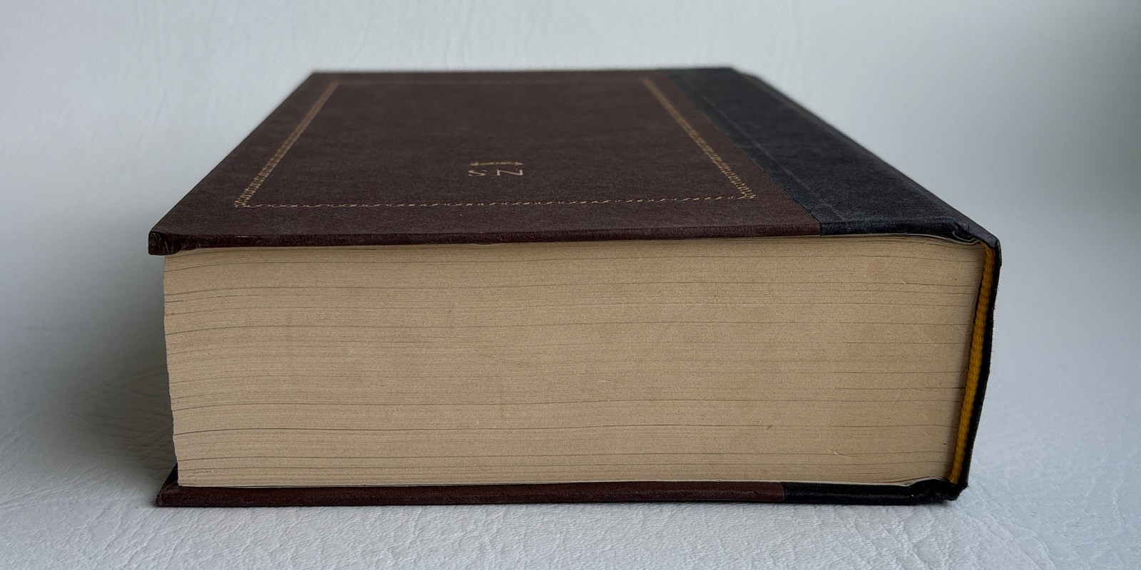 Anathem Neal Stephenson 1st Edition 2nd Printing Hardcover 2008