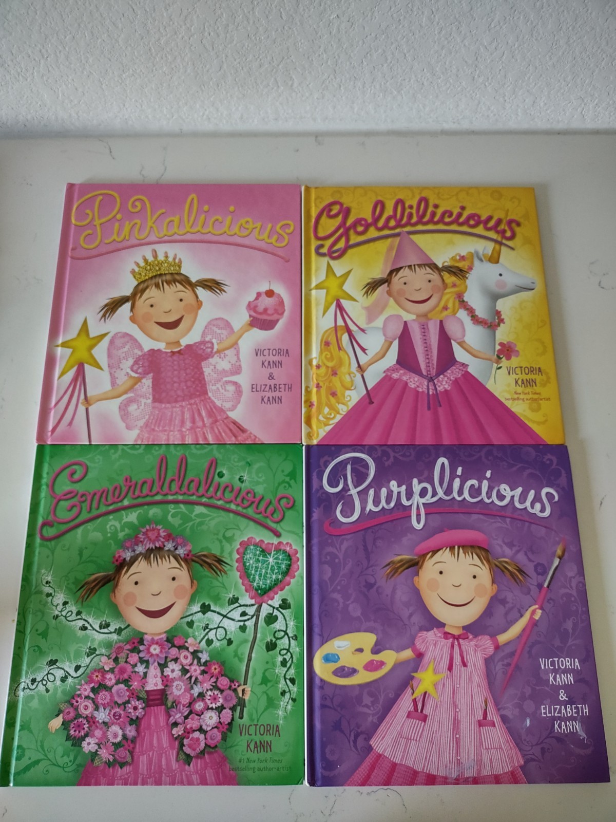 Pinkalicious Book Lot Set 4 Hardcover By Victoria Kann Purplicious Goldilicious