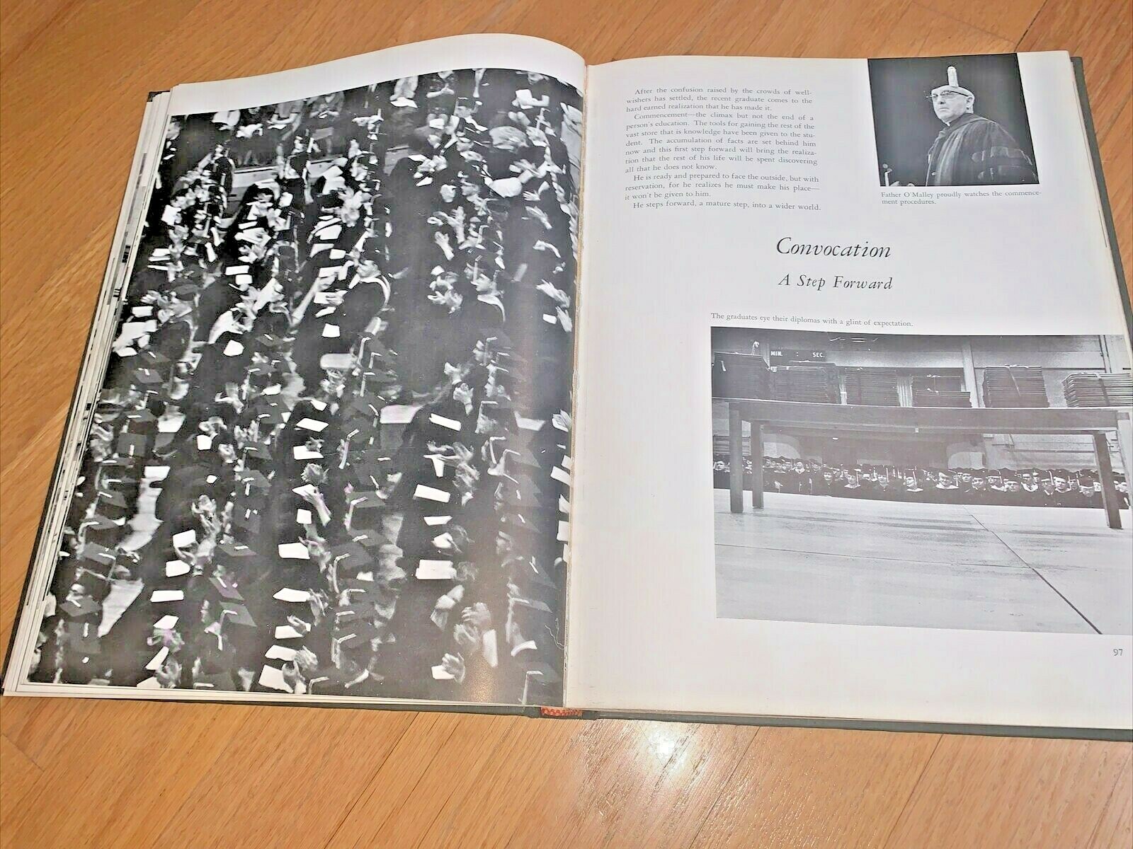 1962 DEPAUL UNIVERSITY YEARBOOK -THE DEPAULIAN Chicago 240 pages No Signatures