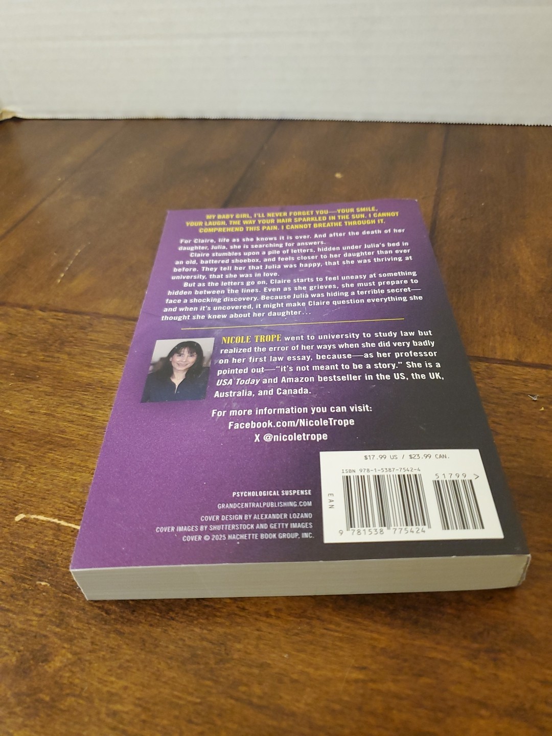My Daughter’s Secret by Nicole Trope BRAND NEW