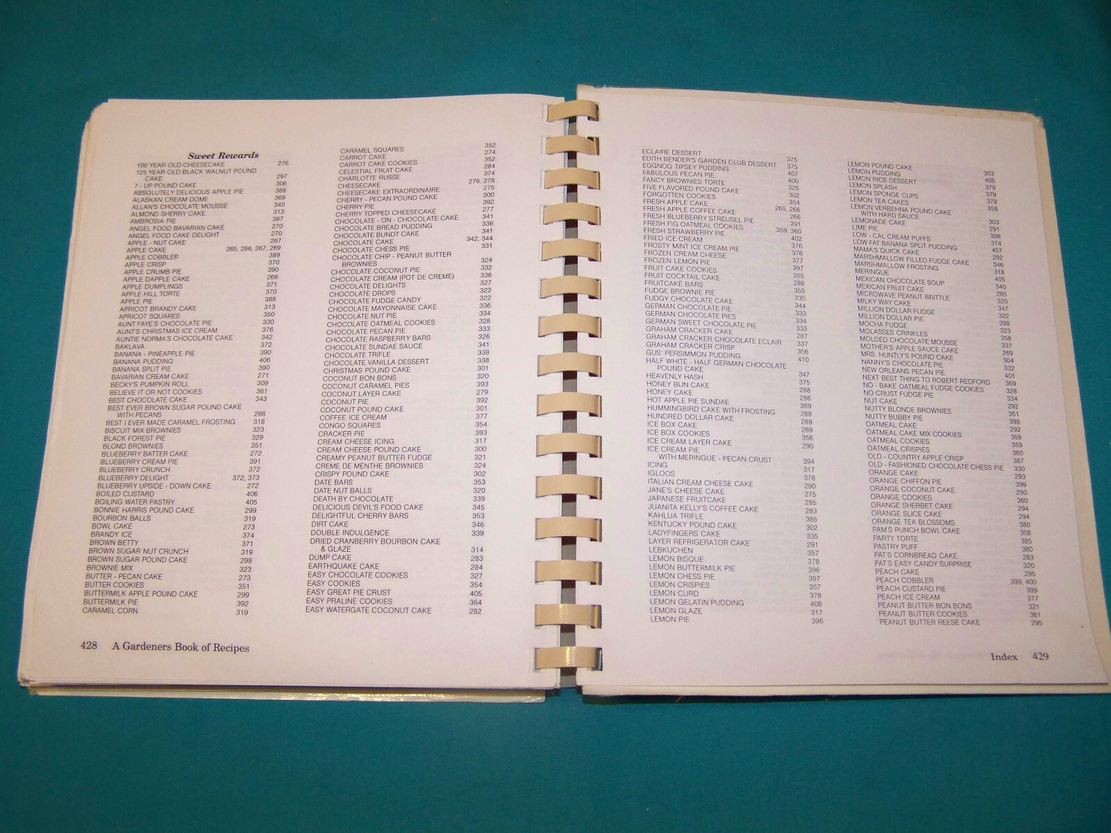 Garden Club of NC Cookbook Illustrated SIGNED by SALLY SUTTON artist 432 pages