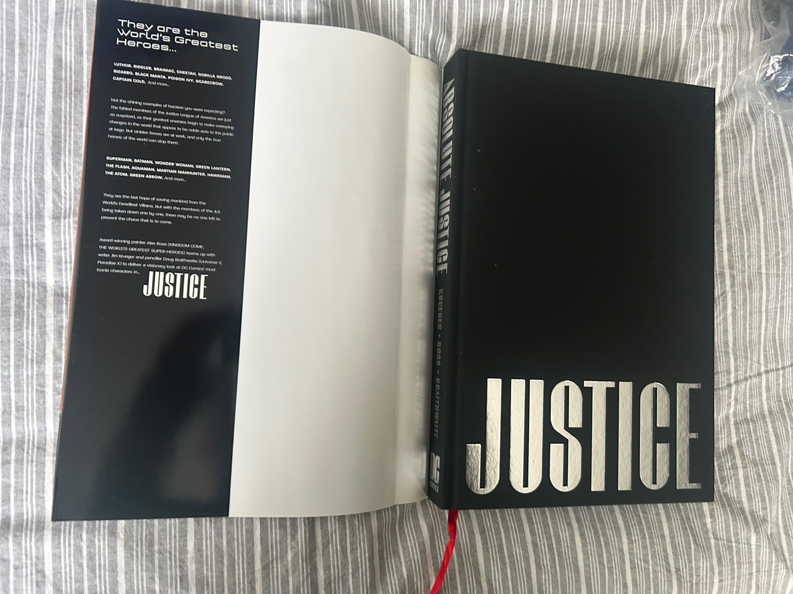 ABSOLUTE JUSTICE HARDCOVER 2024 EDITION (496 Pages) Hardback by Alex Ross