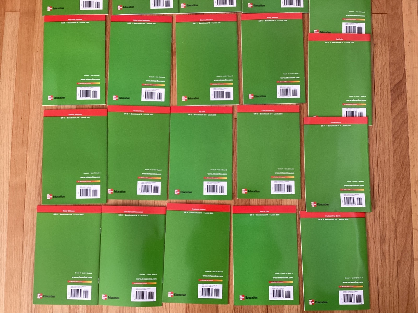 MCGRAW HILL WONDERS LEVELED READERS / GRADE-K / BEYOND / 30 BOOKS