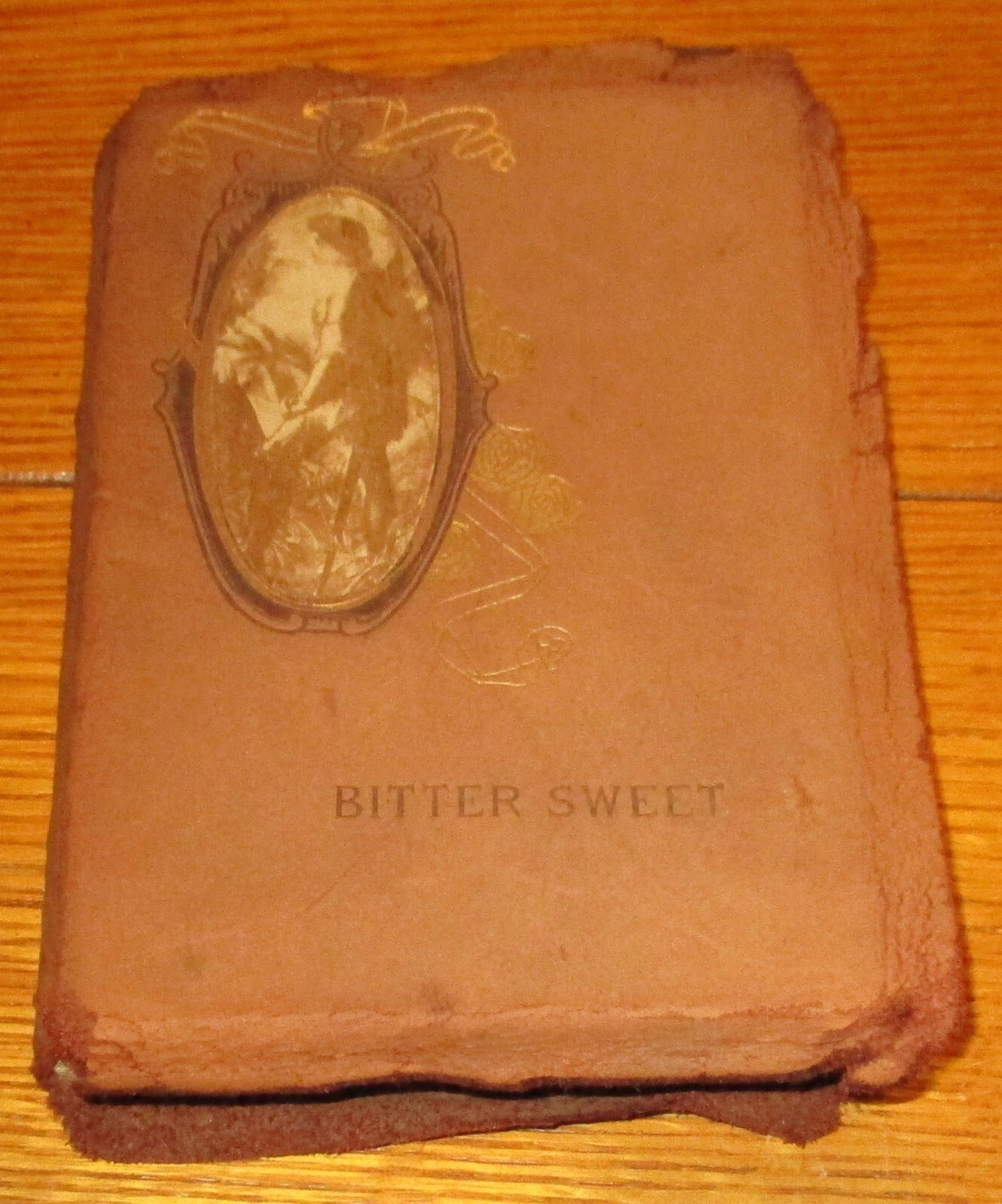 Vintage Bitter Sweet by J.G. Holland 216 Pages Leather Bound Late 1880’s RARE!