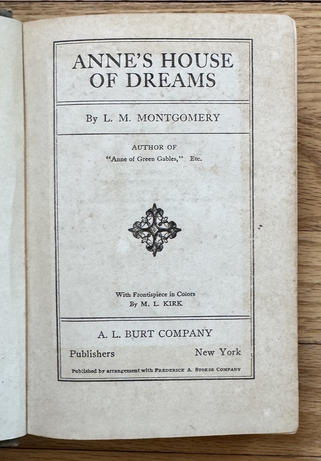 ANNE’S HOUSE OF DREAMS by L M Montgomery Antique A L Burt 1917