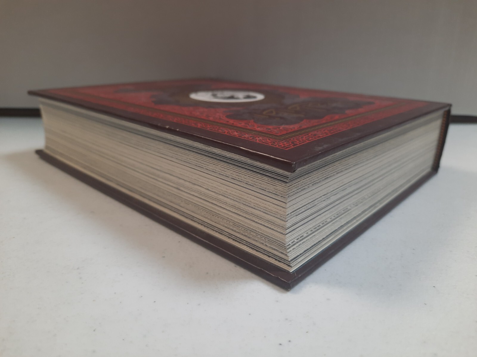 Habibi Pantheon Graphic Library Craig Thompson 2011 Hardcover 1st Edition FV+/NM
