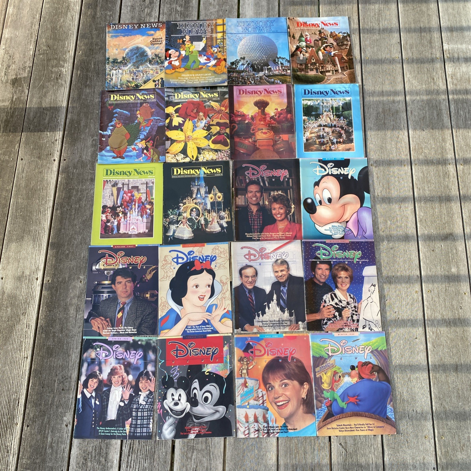 Disney News Magazine Lot of 20 Issues 1982 – 1988 Vintage