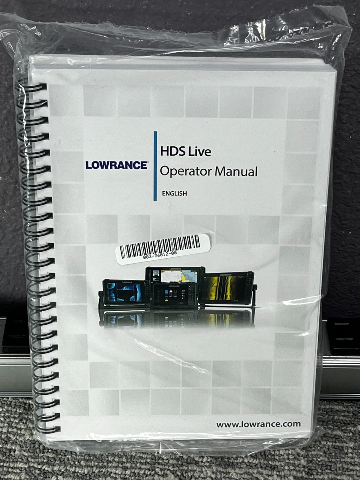 Lowrance HDS Live Instruction Manual Full Color 198 Pages Protective Cover 37114