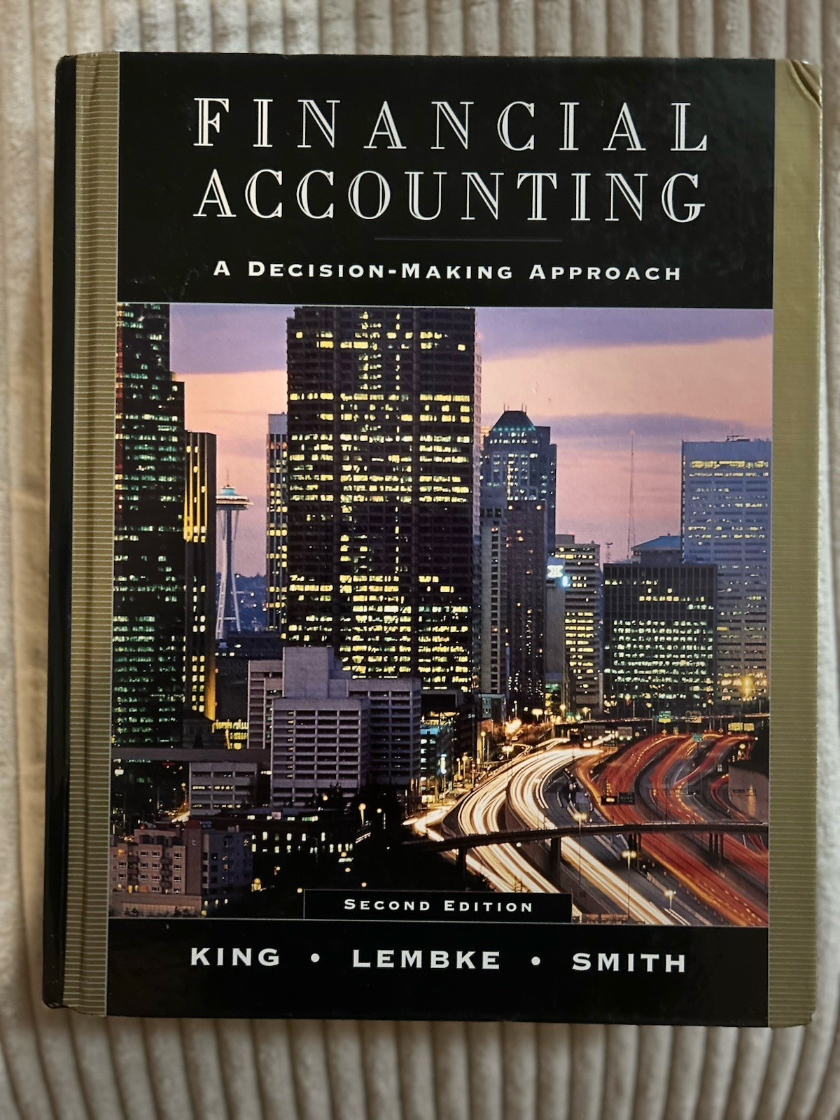 Financial Accounting : A Decision-Making Approach by Thomas E. King
