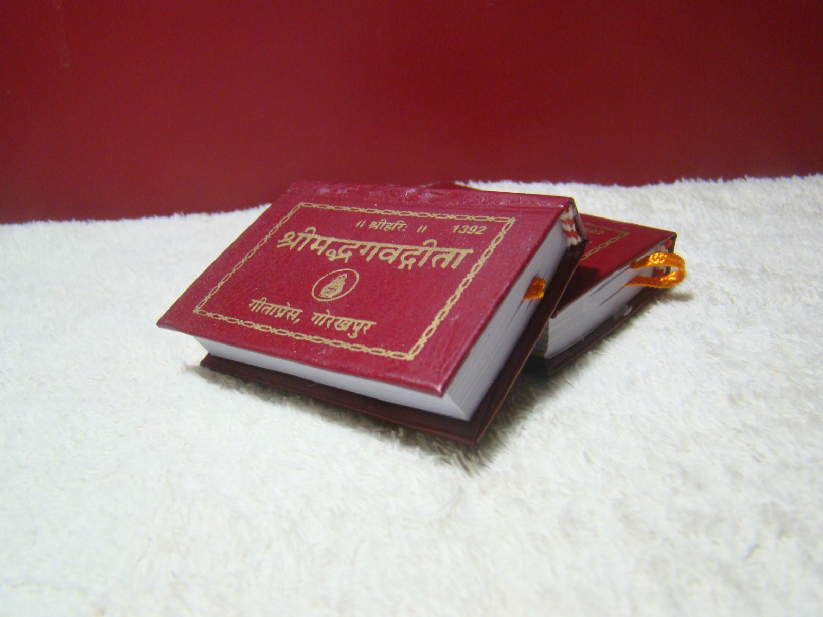 2X Gita Press Bhagavad Gita Tabeeji-Mini Size And Pocket Size Book 1392