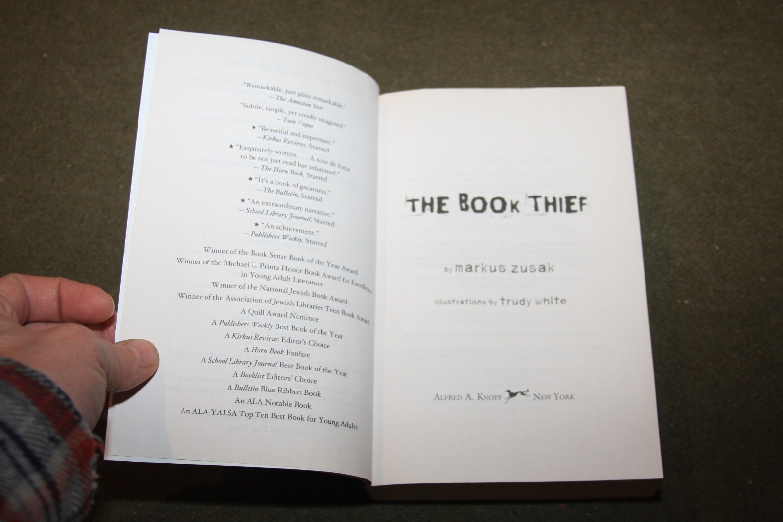 The Book Thief by Markus Zusak 2016 TPB