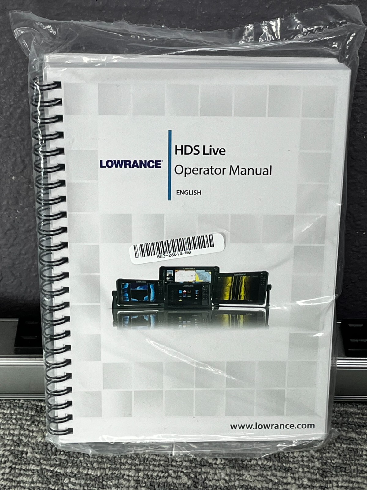 Lowrance HDS Live Instruction Manual Full Color 198 Pages Protective Cover 37114