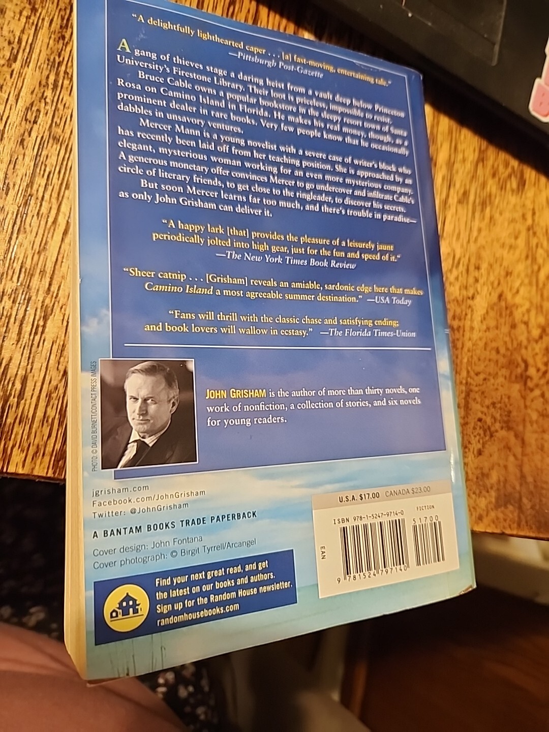 Camino Ser.: Camino Island : A Novel by John Grisham (2018, Trade Paperback)
