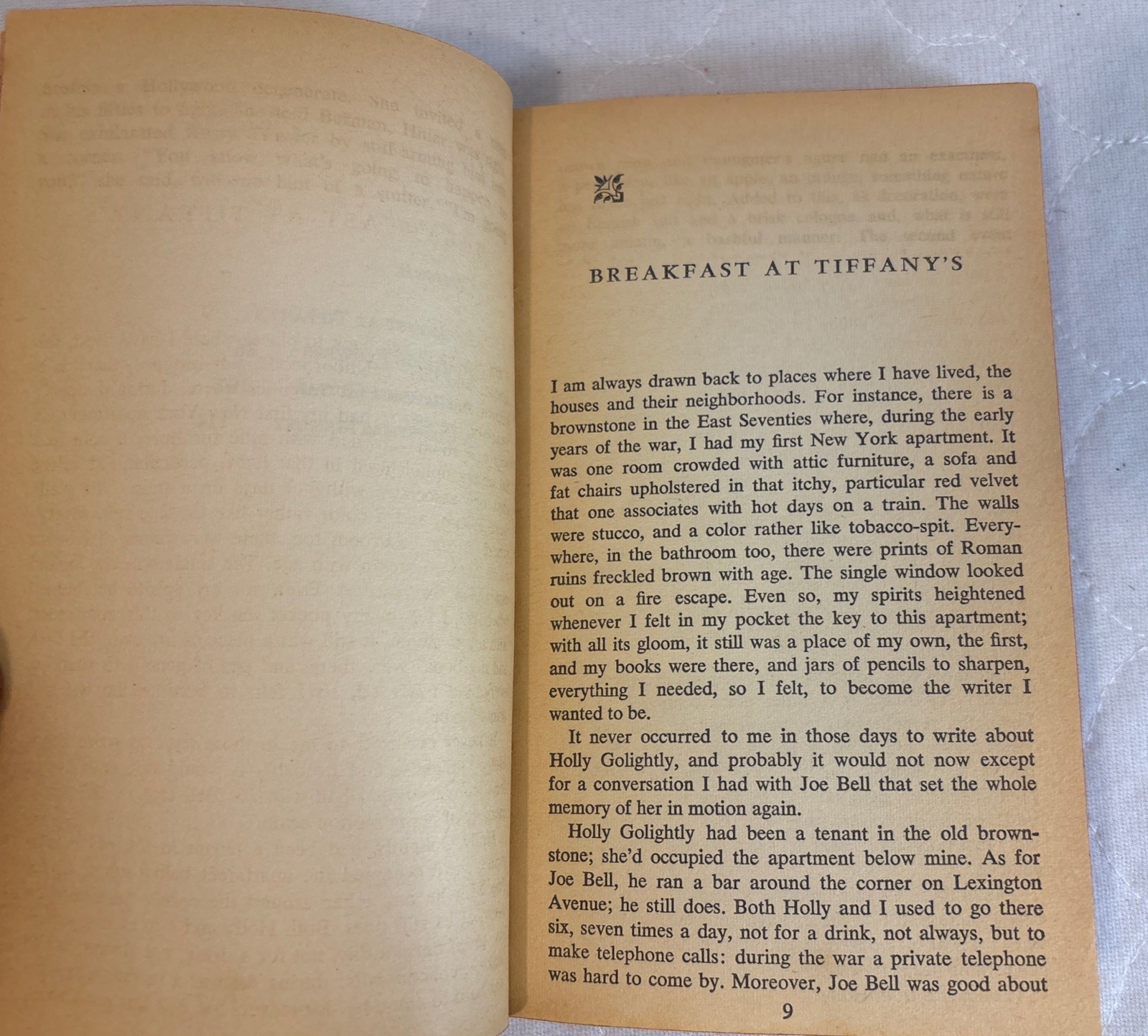 Breakfast at Tiffany’s – Truman Capote (1959 1st Signet pb #D1727) New American