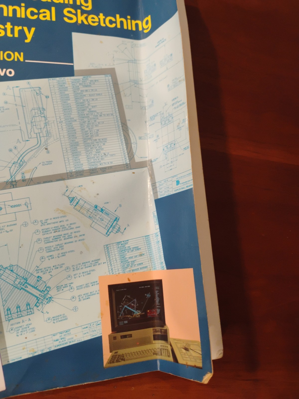 Blueprint Reading and Technical Sketching for Industry