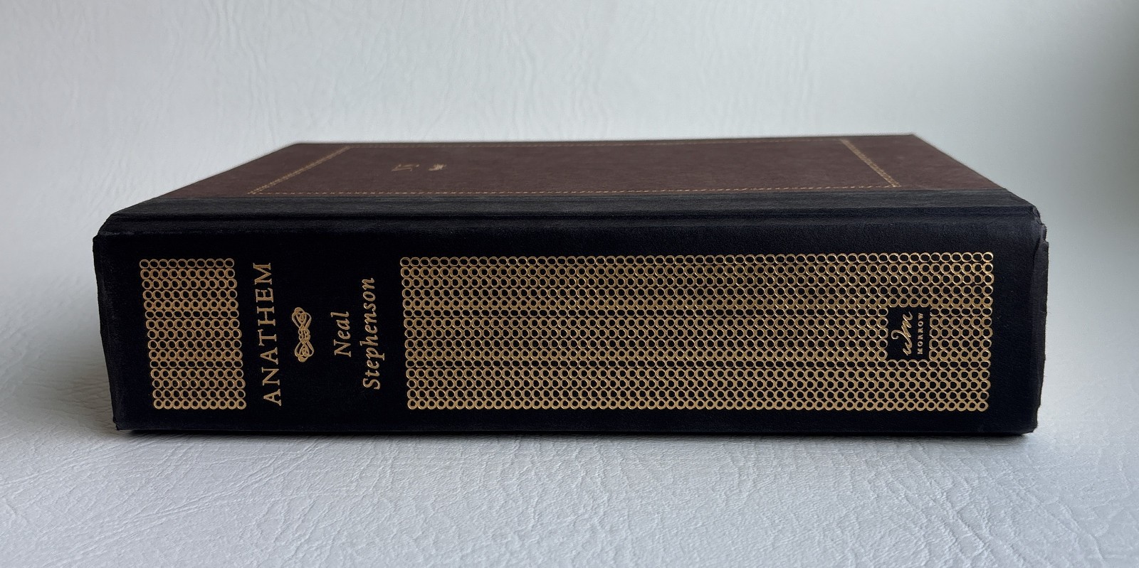 Anathem Neal Stephenson 1st Edition 2nd Printing Hardcover 2008