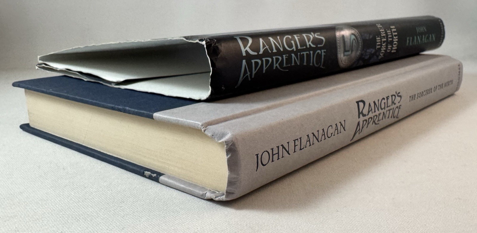 Ranger’s Apprentice-Sorcerer North-Bk 5-John Flanagan-SIGNED!-TRUE First Edition