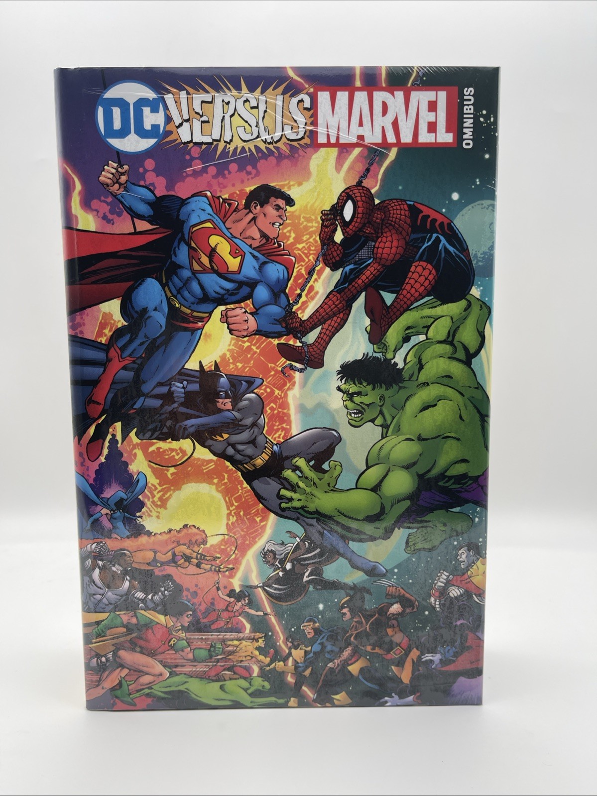 DC VERSUS MARVEL OMNIBUS HARDCOVER GEORGE PEREZ COVER (960 Pages) New Hardback