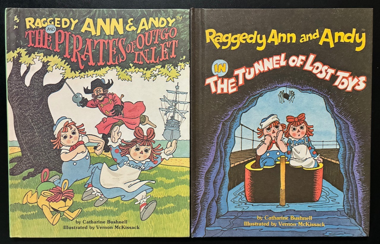 Raggedy Ann Andy Vintage Picture Books Pirates Tunnel of Lost Toys HC LikeNEW
