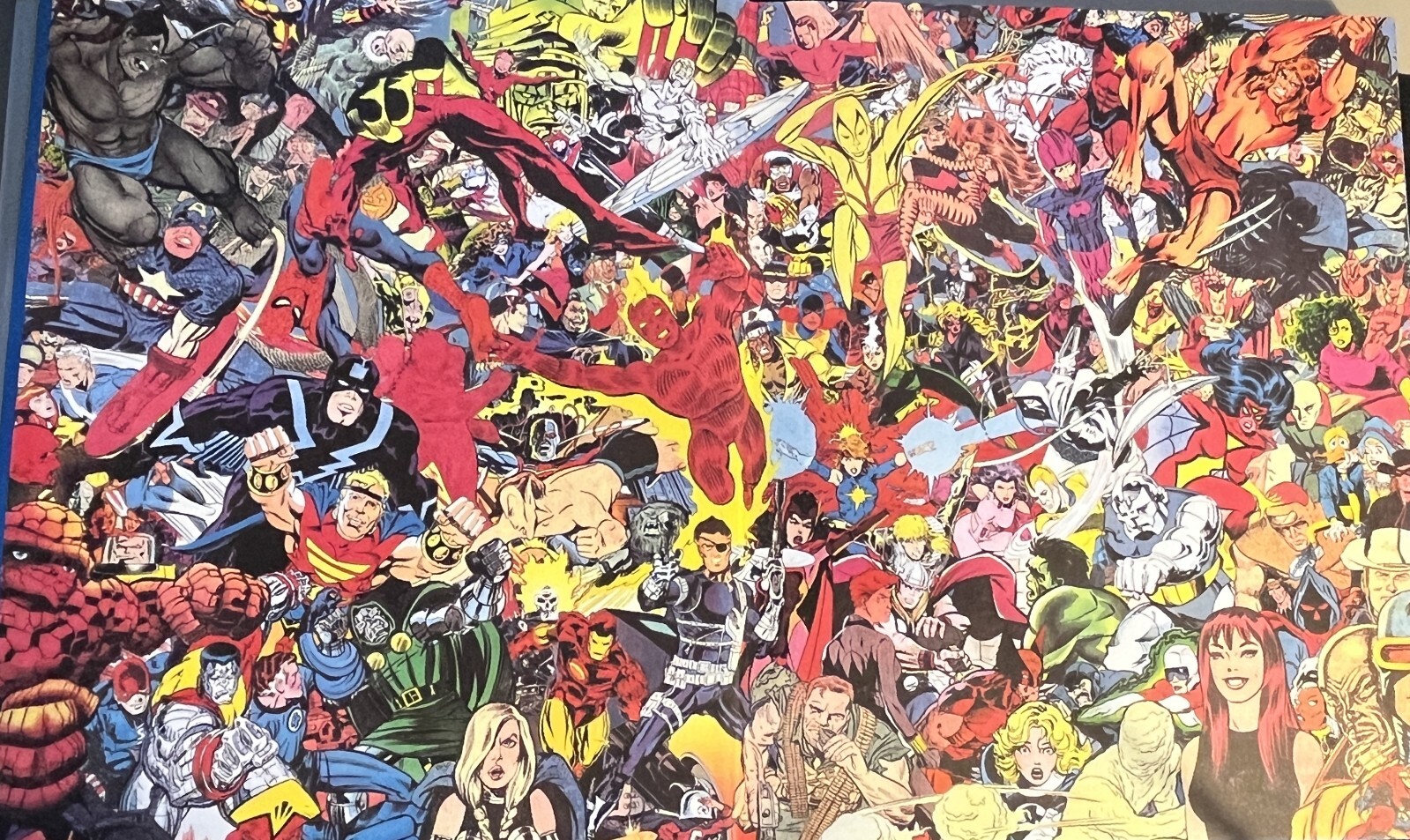Marvel Universe HC 1st Edition By Peter Sanderson #1 – 1st – 258 Pages VF 1996
