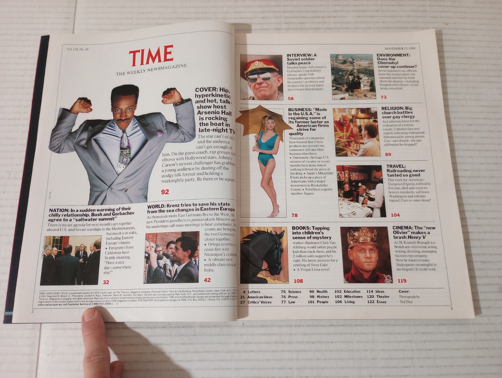 Time Mag Nov 13 1989 Arsenio Hall First Cellphone Bush Gorbechev Ortega Krenz
