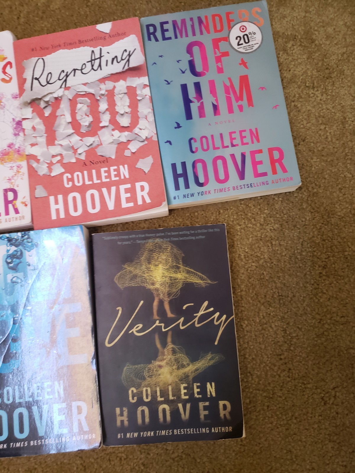 8 COLLEEN HOOVER BOOKS in photos paperback FREE SHIPPING PAPERBACK excellent