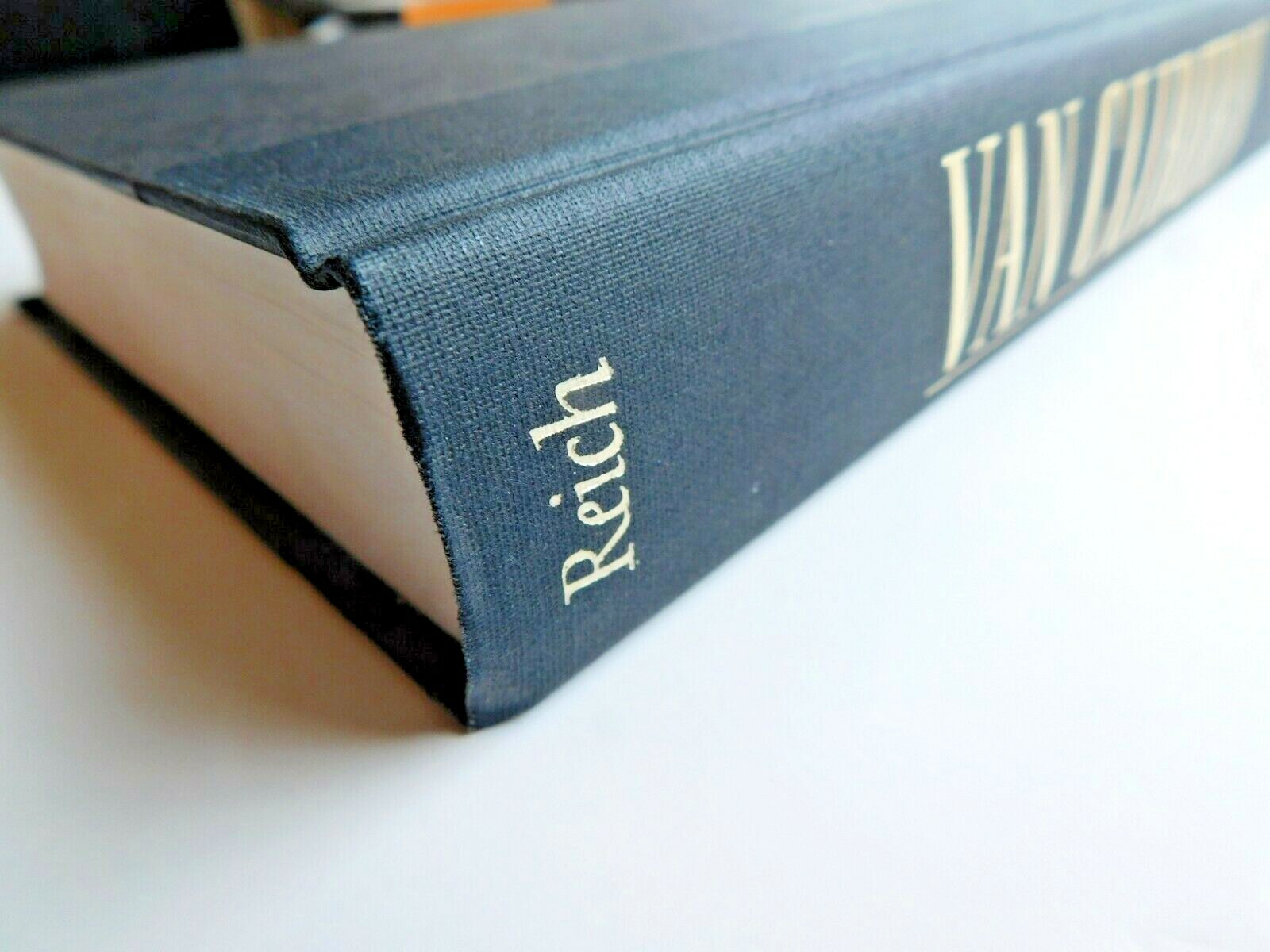 *SIGNED* pianist Van Cliburn biography by Howard Reich 1993 hardcover 428 pages