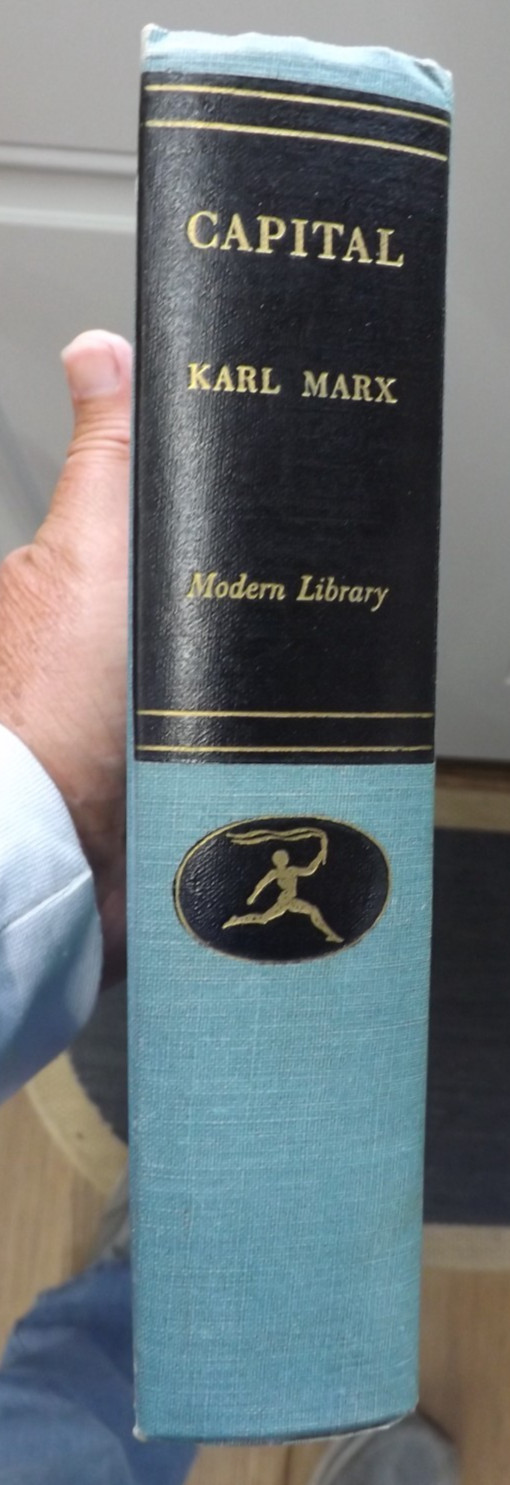 CAPITAL KARL MARX A CRITIQUE OF POLITICAL ECONOMY HB MODERN LIBRARY 869 Pages