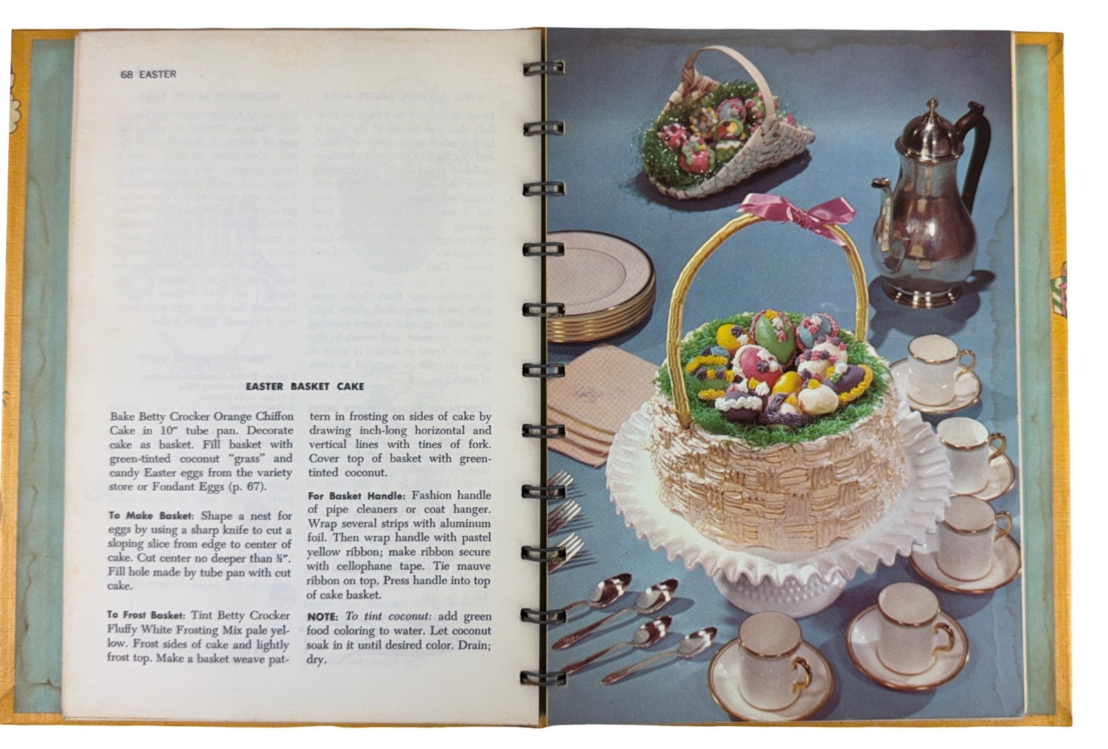 Lot of 2 Vintage Betty Crocker Cookbooks 1959 1960 First Edition 1st Printing