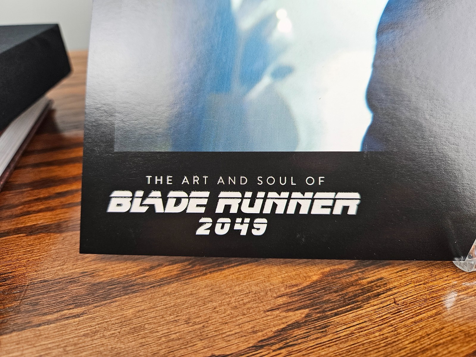 The Art and Soul of Blade Runner 2049 Deluxe Edition with Litograph | HARDCOVER