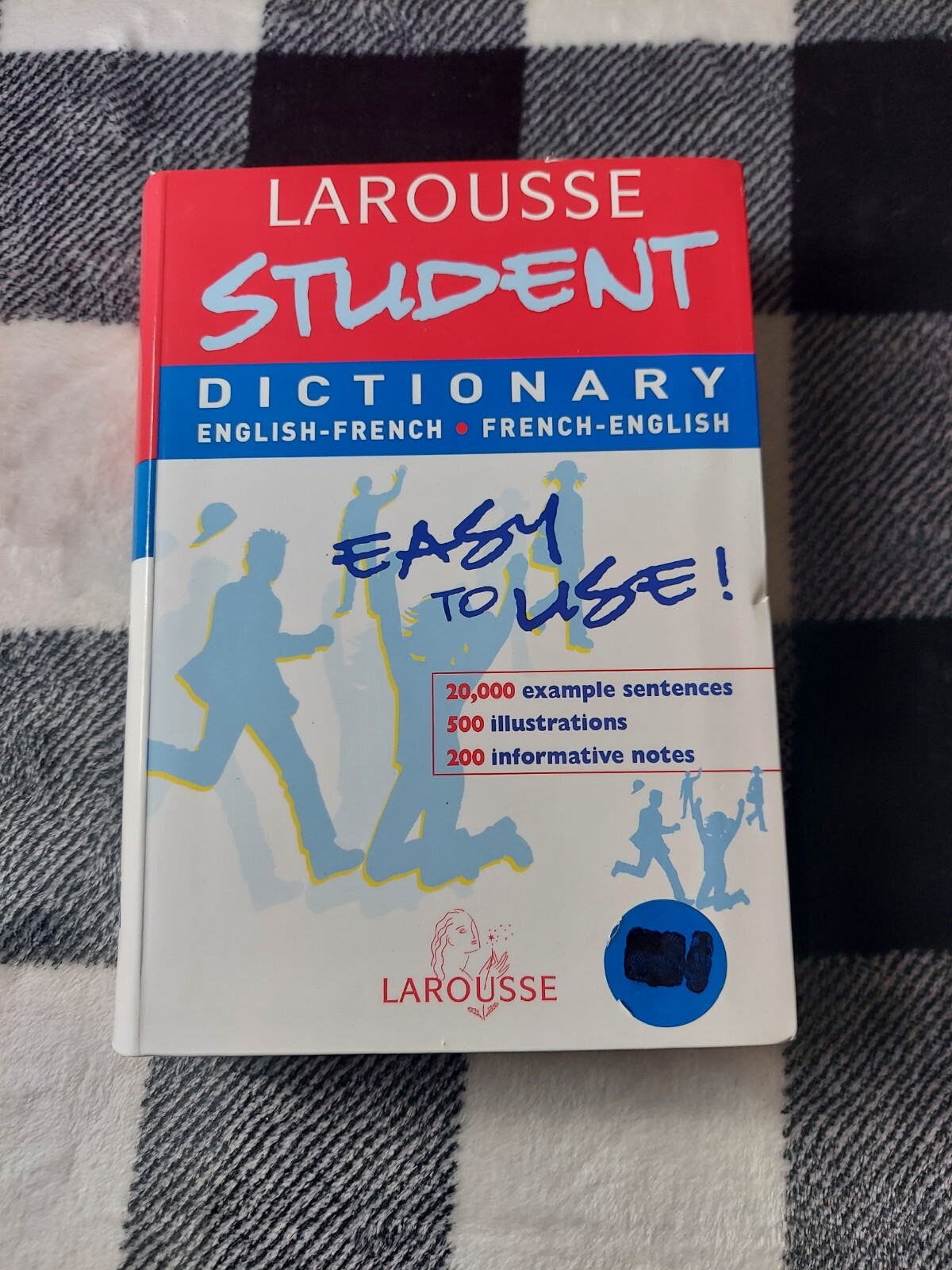 Larousse Student Dictionary : French-English / English-French by Larousse Staff