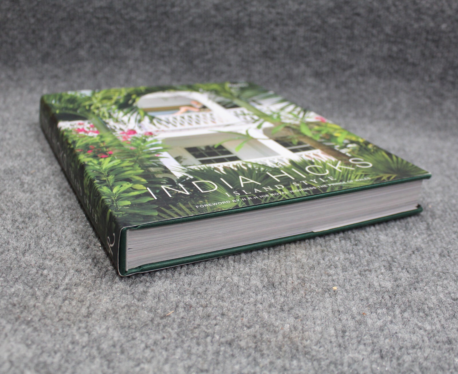 India Hicks: Island Style by India Hicks 2015 HCDJ
