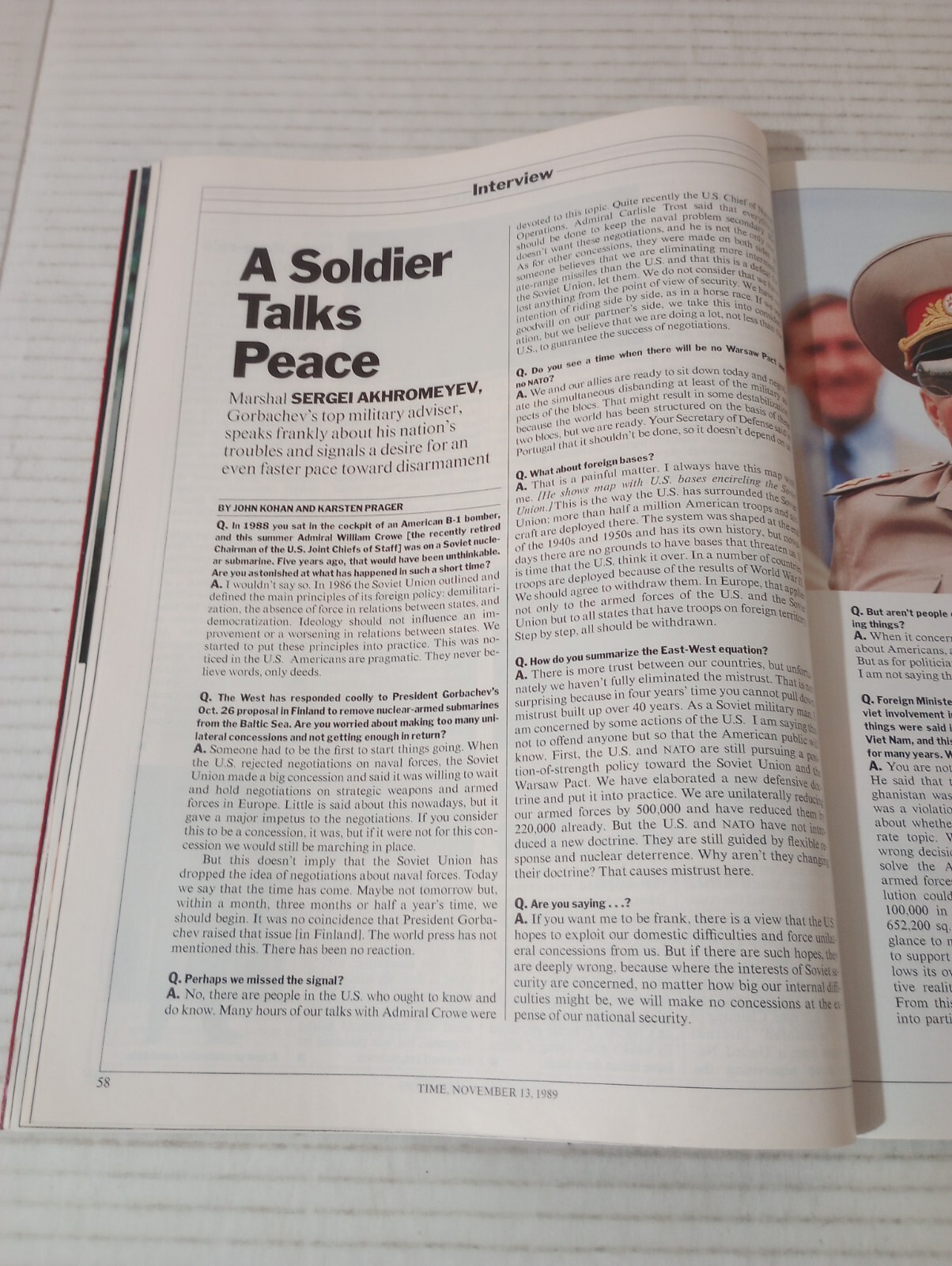 Time Mag Nov 13 1989 Arsenio Hall First Cellphone Bush Gorbechev Ortega Krenz