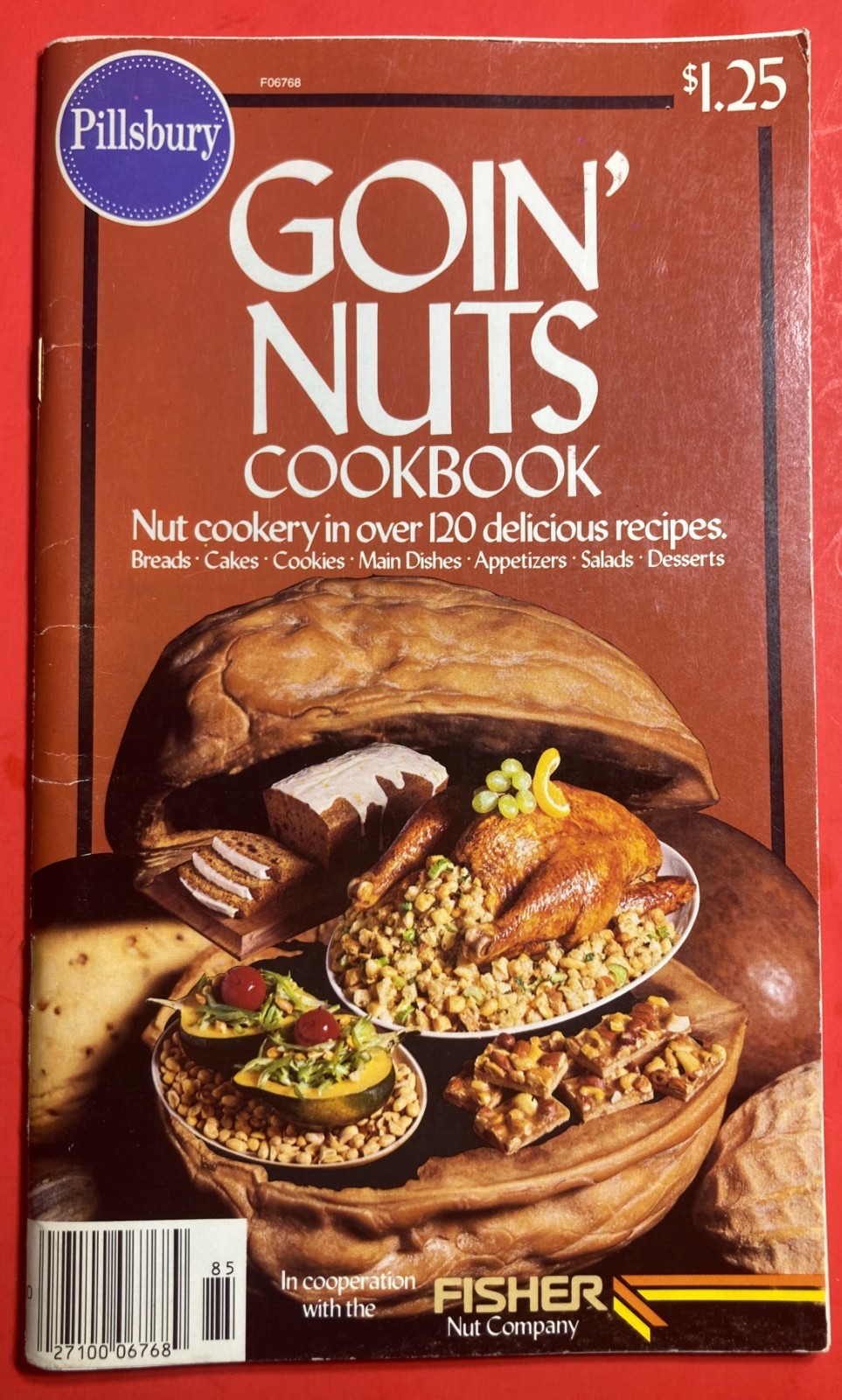 PILLSBURY GOING NUTS COOKING RECIPES COOKBOOK 96 PAGES 1991 CHRISTMAS