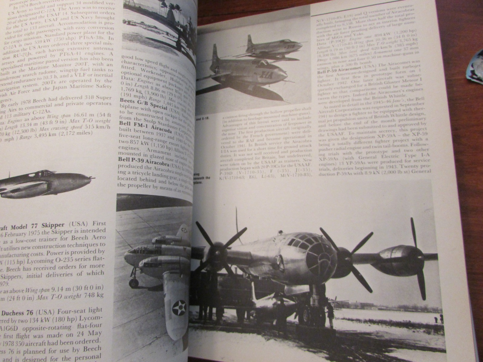 Vintage Aviation Coffee Table Book JANE’S ENCYCLOPEDIA OF AVIATION 960 Pages
