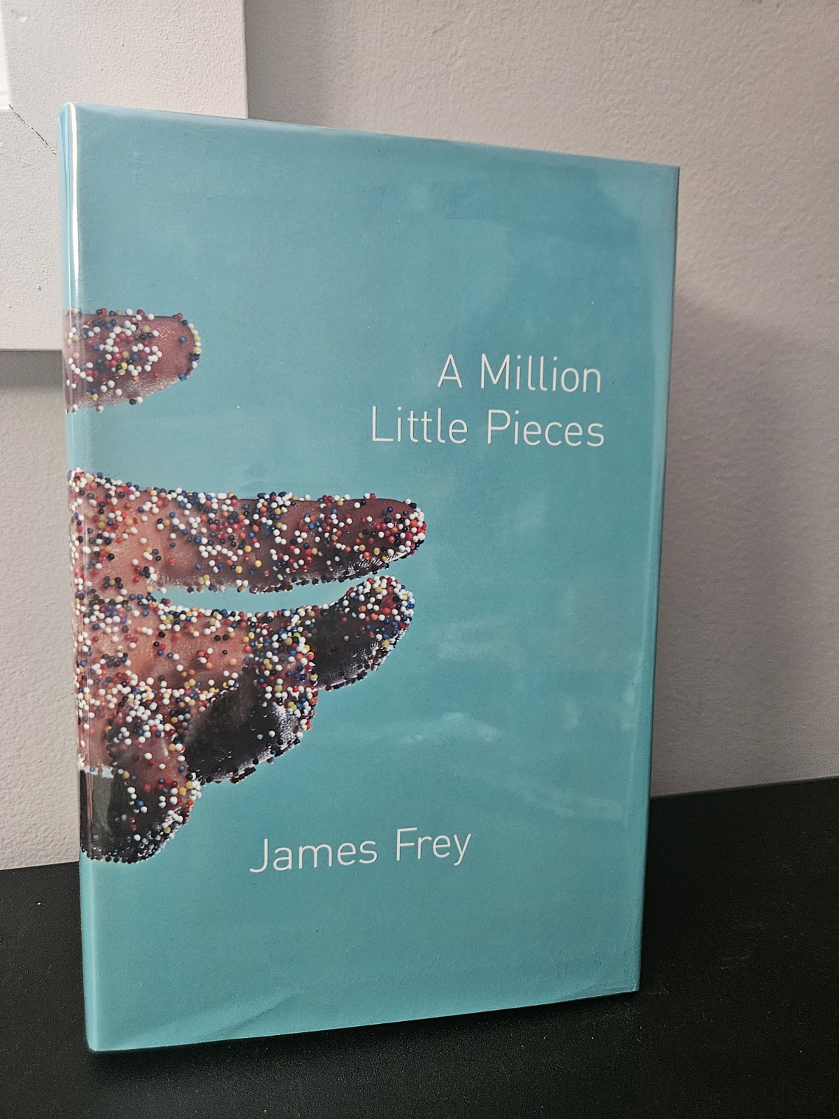 James FREY, A MILLION LITTLE PIECES, *SIGNED*, 1ST EDITION, 1ST PRINTING, 2003