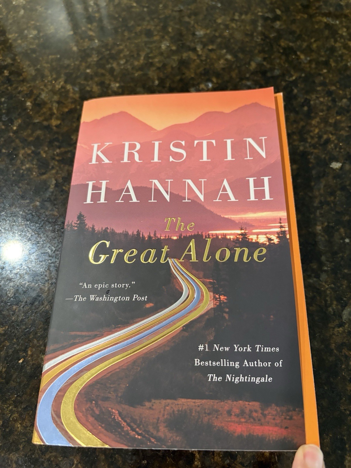 Great Alone : A Novel by Kristin Hannah (2019, Trade Paperback)