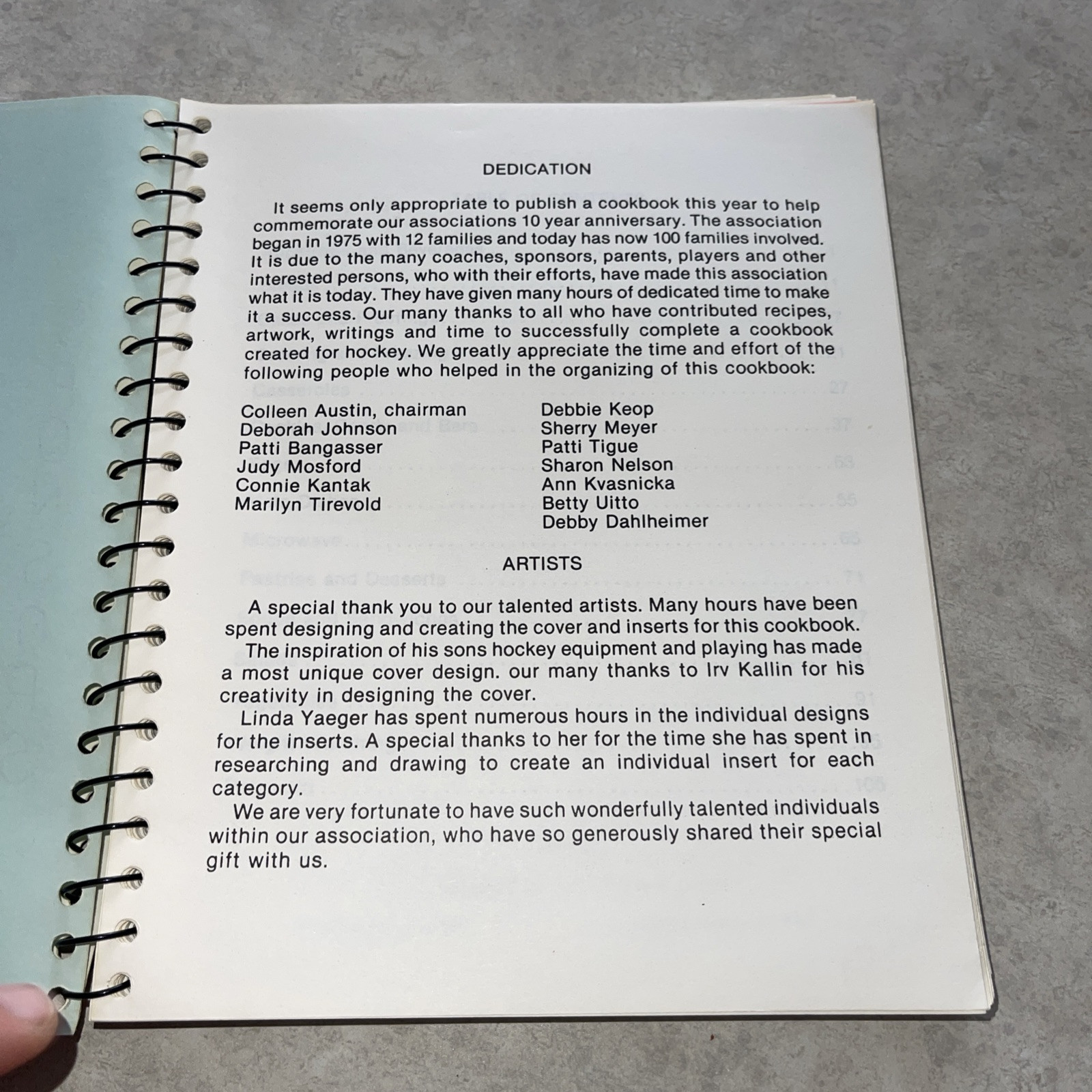 Monticello, MN Youth Hockey Association Cookbook 132 Pages 1985 Recipes Vintage