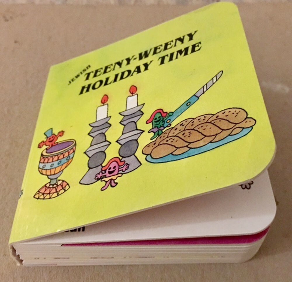 Lot of 4 Vintage Jewish Teeny-Weeny Holiday Time Gift Mini Book 1986 90mmx90mm