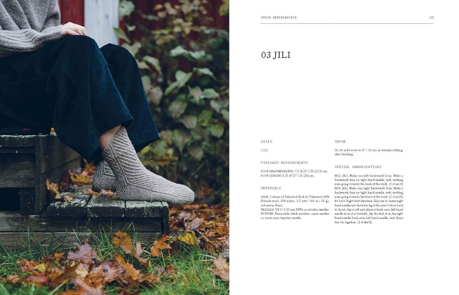 52 Weeks of Socks: Beautiful patterns for year-round knitting Paperback –…