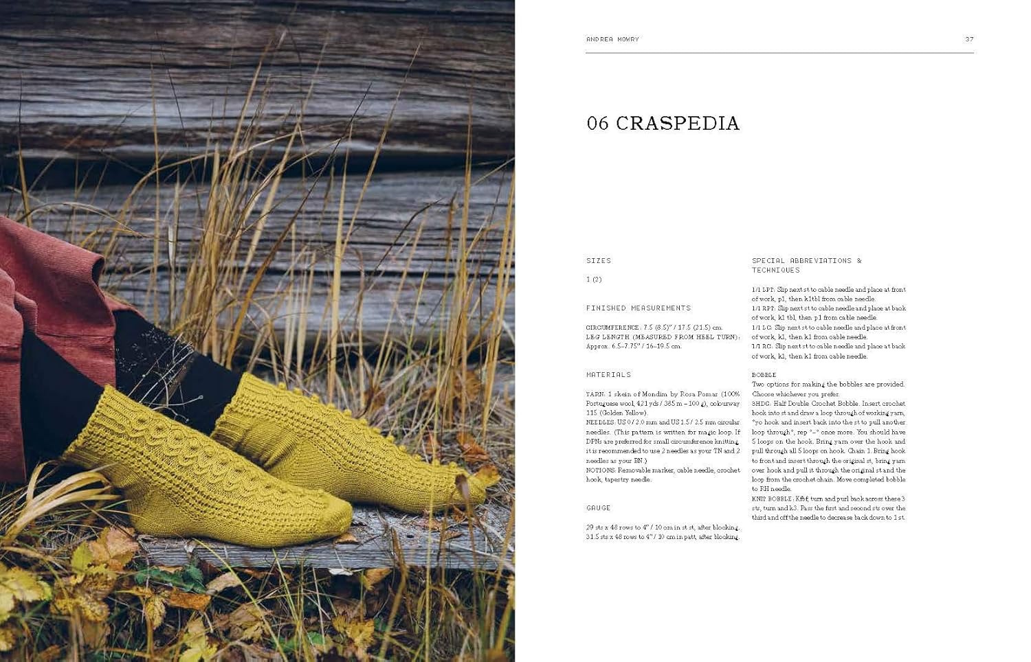 52 Weeks of Socks: Beautiful patterns for year-round knitting Paperback –…