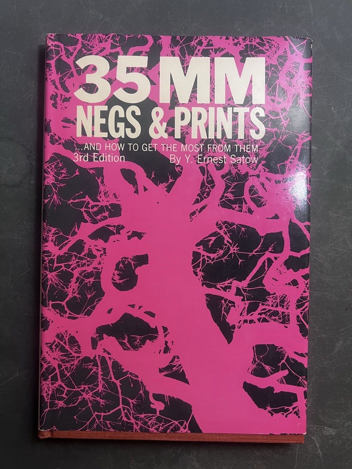 35 MM Negs & Prints Ernest Satow 1975 Darkroom Photography DYI How To Book