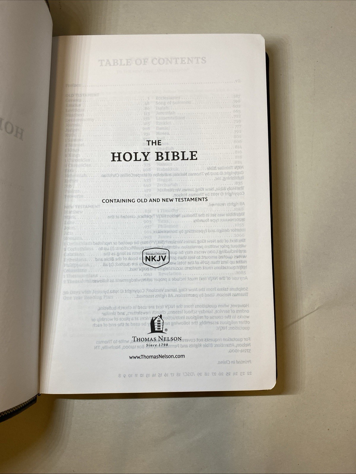 Nkjv, Thinline Bible, Leathersoft, Black, Red Letter Edition, Comfort Print: