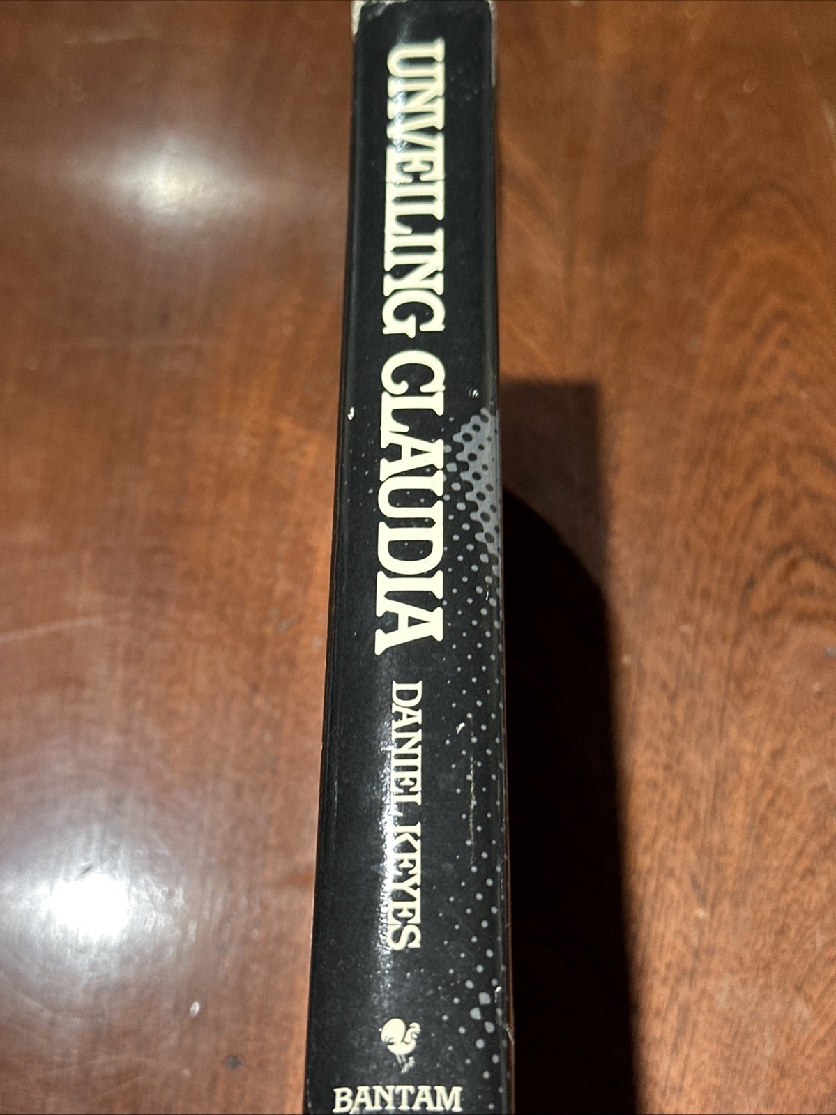 Unveiling Claudia By Daniel Keyes HC DJ 1st Edition 1986 B-111325