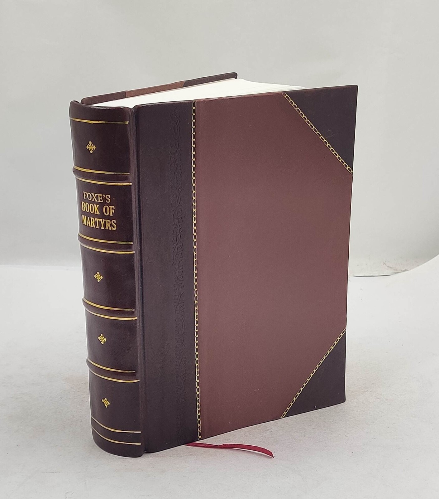 Foxe’s Book of martyrs; 1897 by Foxe, John [Leather Crafted]