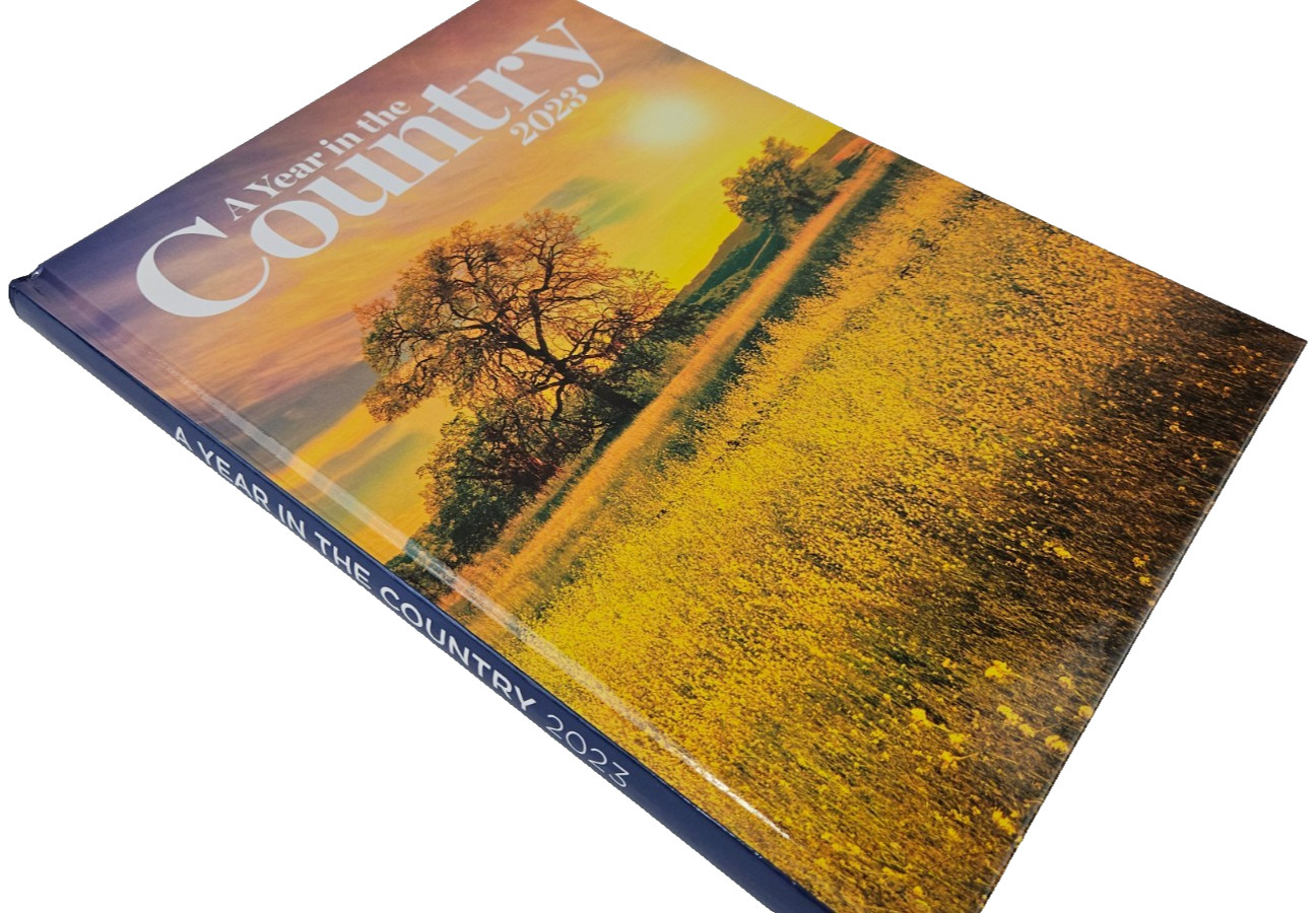 A Year in the Country 2023 – Illustrated Hardcover – RDA Enthusiastic Brands