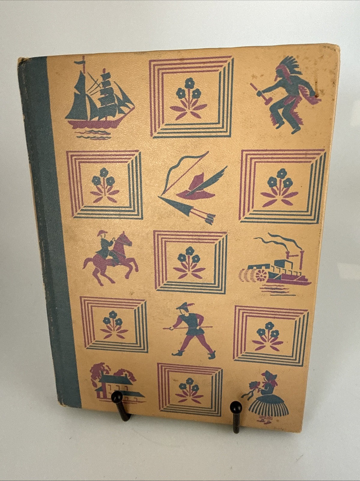 Mark Twain Tom Sawyer And Huckleberry Finn, Copyright 1944 By Whitman Publishing