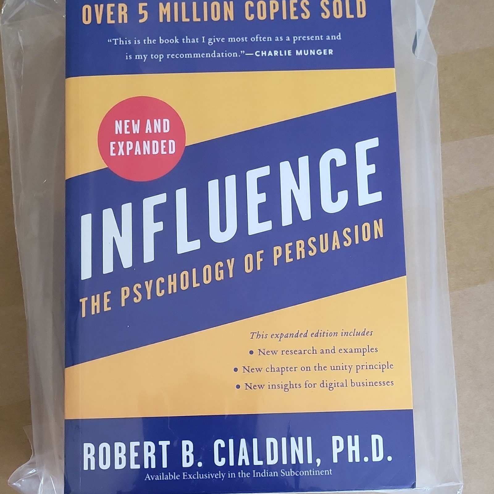 Influence by Robert B. Cialdini (New & Expanded, Paperback, English, Psych/Bus)
