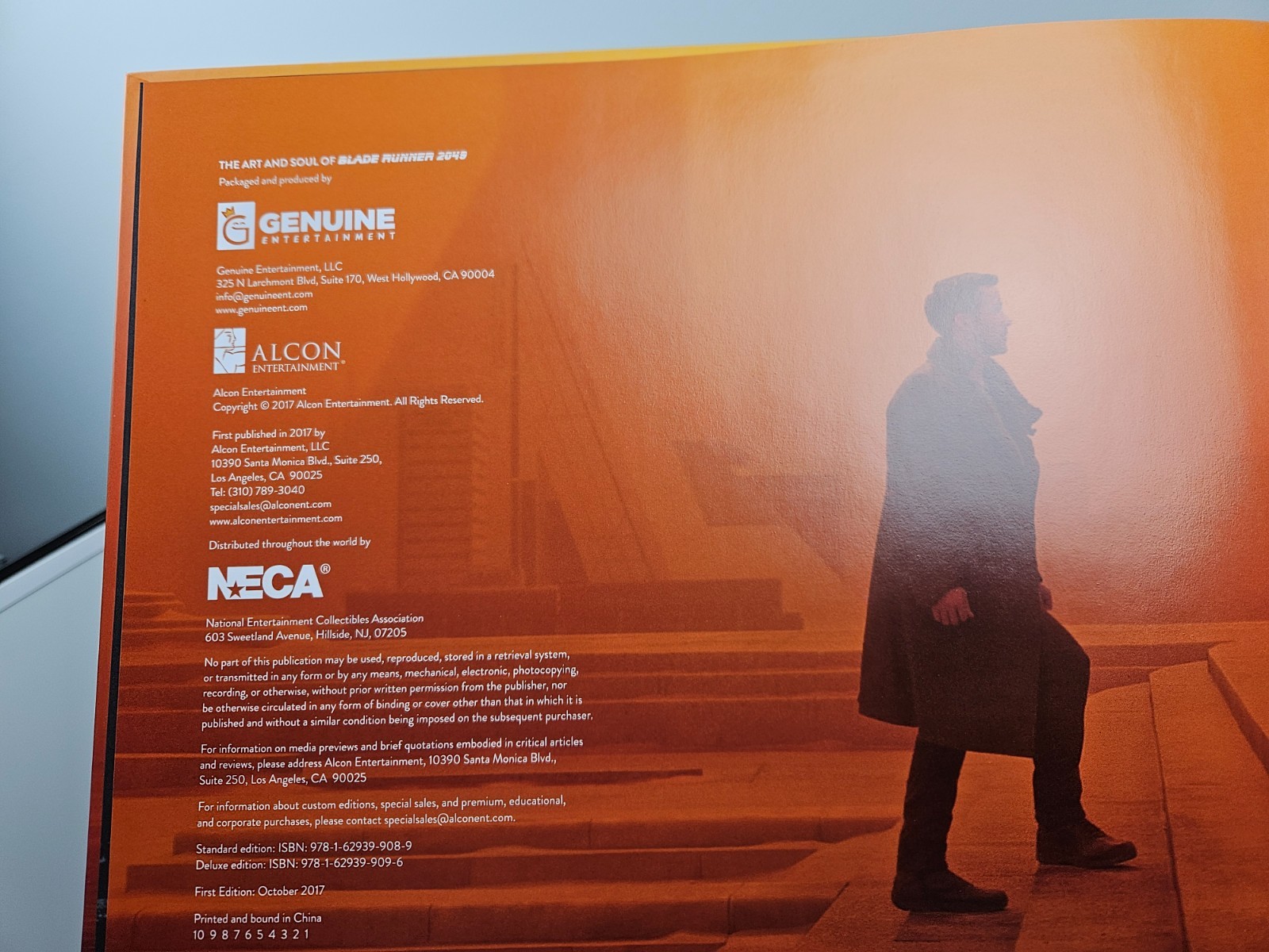 The Art and Soul of Blade Runner 2049 Deluxe Edition with Litograph | HARDCOVER